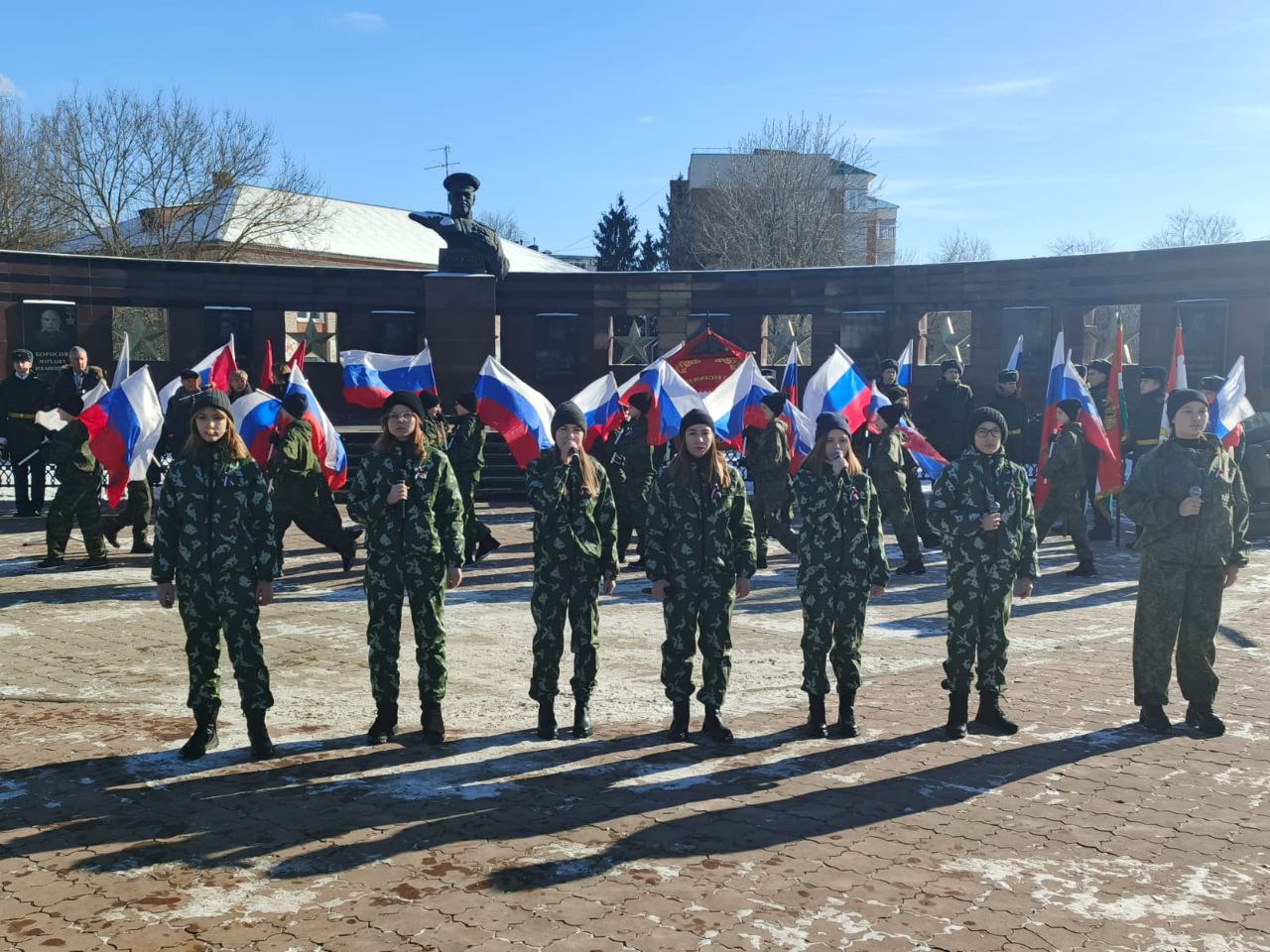 В Малоярославце прошли торжественные мероприятия, посвящённые Дню Защитника Отечества.