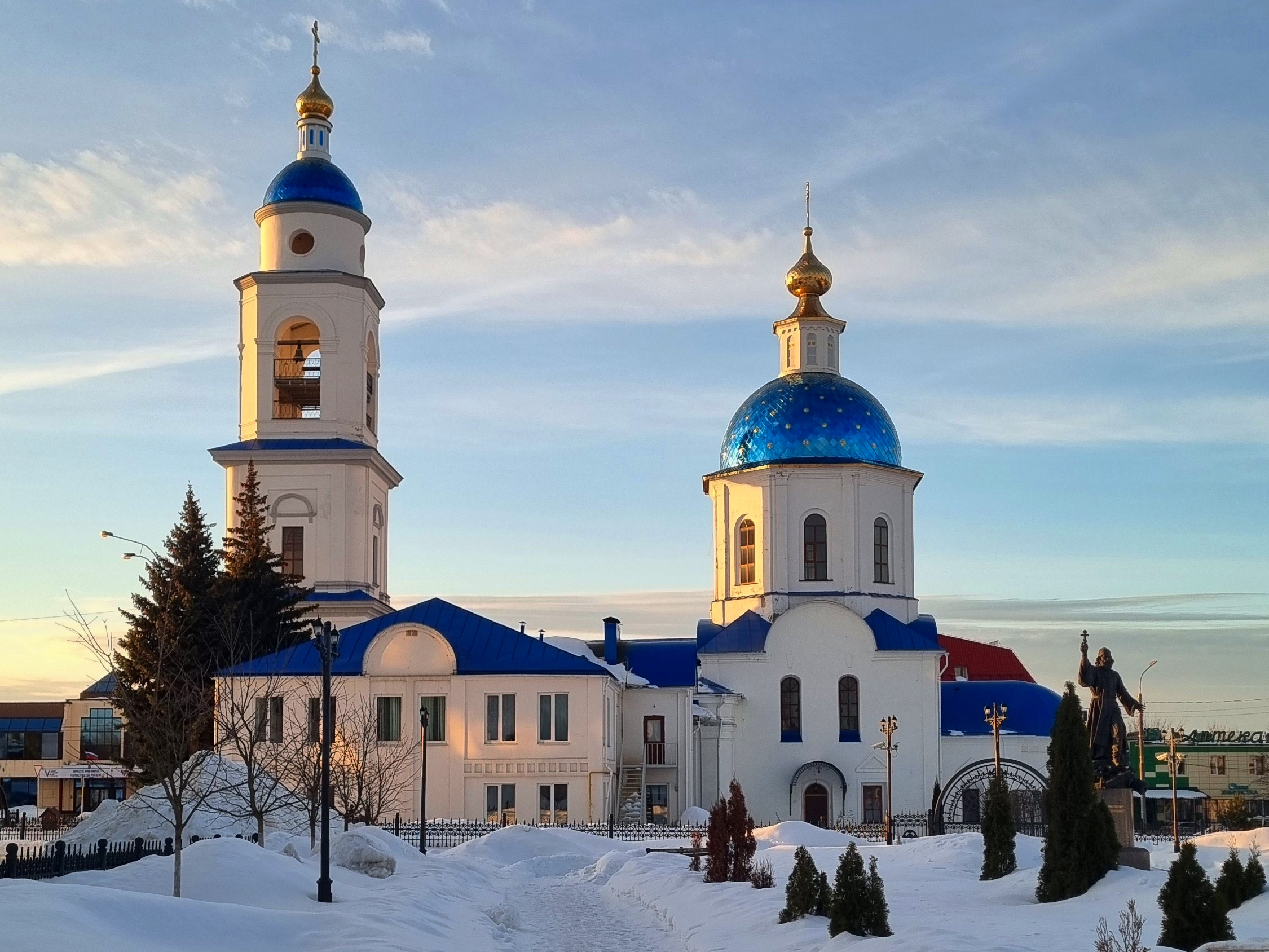 Собор Казанской иконы Божией Матери.